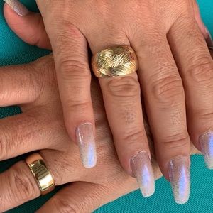 Italian Gold Ring size 7, 8